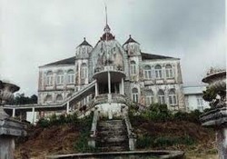 Le palais du Gouverneur à Buéa